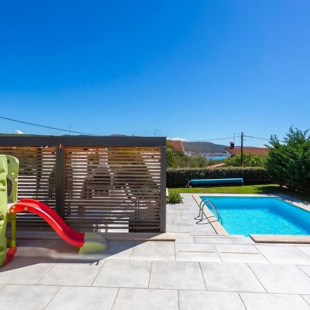 Sun & Sea Villa Kornić المظهر الخارجي الصورة