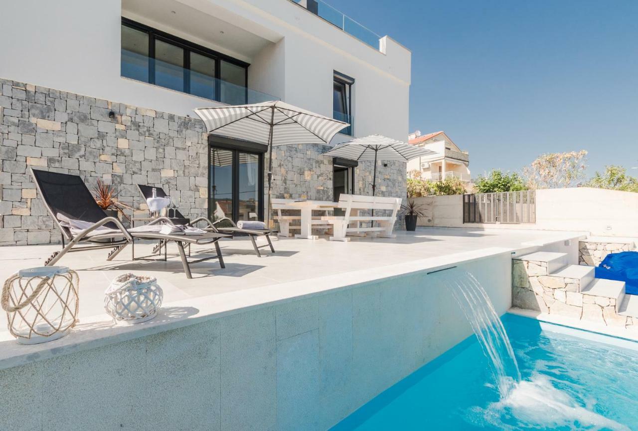 Sun & Sea Villa Kornić المظهر الخارجي الصورة